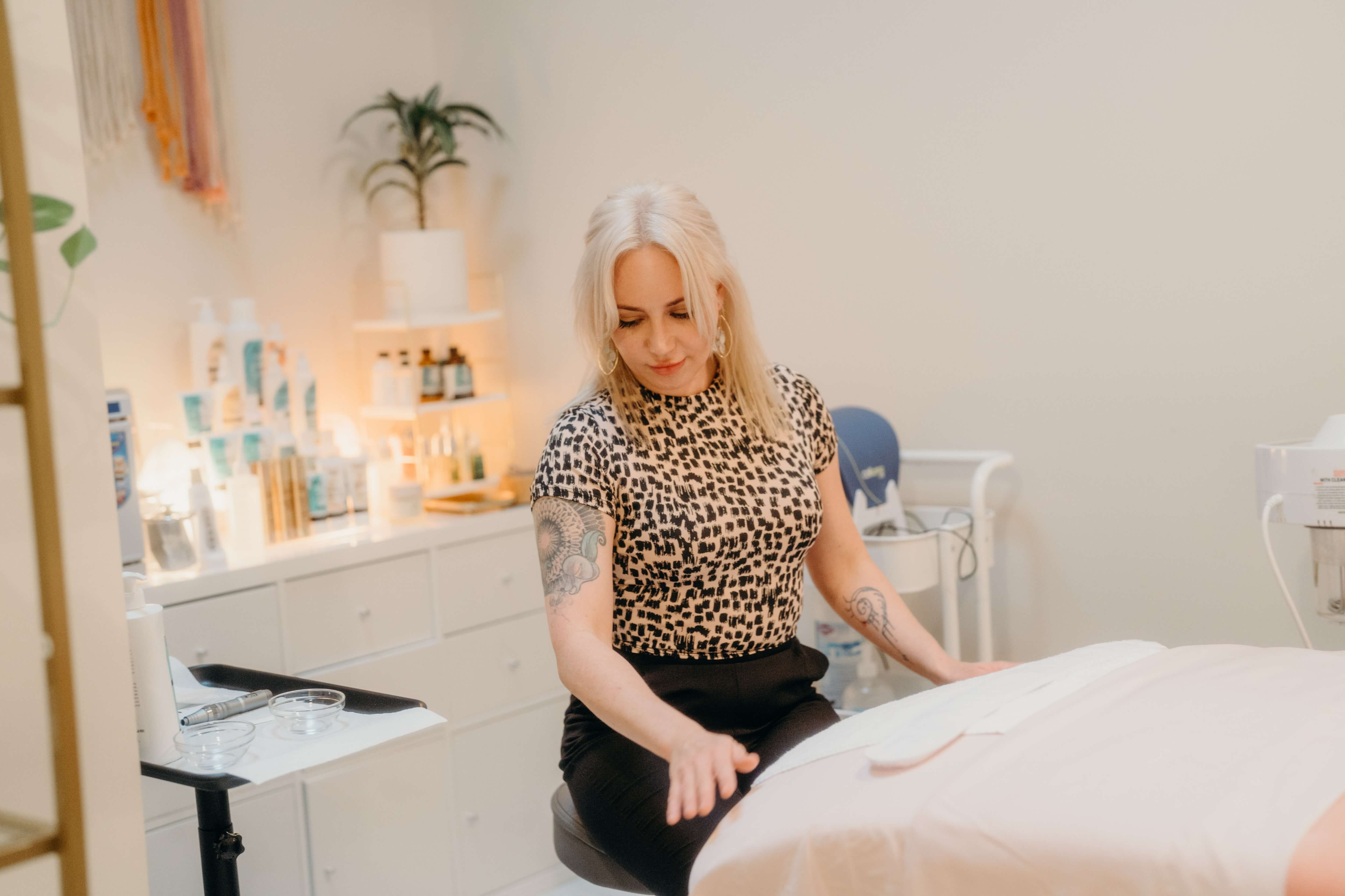 Naomi LaBelle performing a treatment at LaBelle Aesthetics